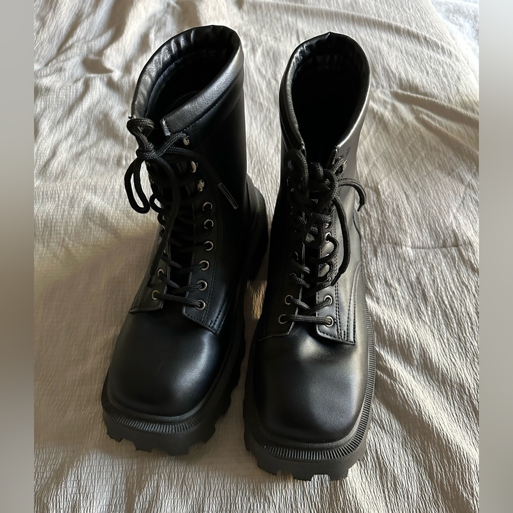 Topshop Chunky Biker Boots⚡️